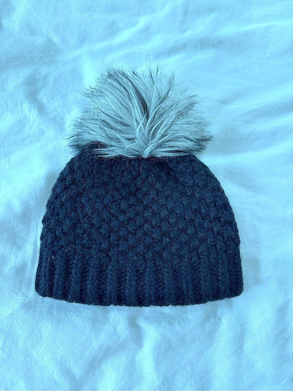 Woolx Black Gray Pom Knit Hat
